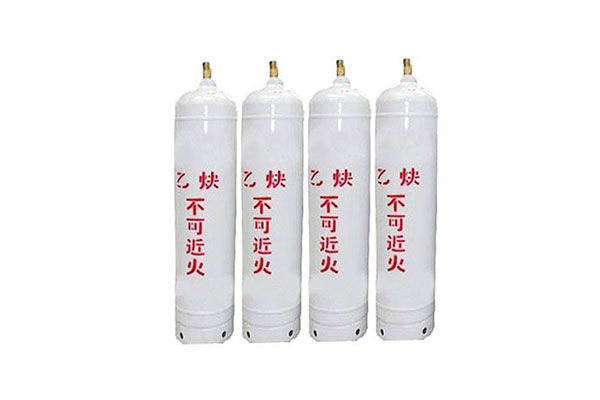 乙炔瓶在運(yùn)用過(guò)程中有什么需要留意的事項(xiàng)？